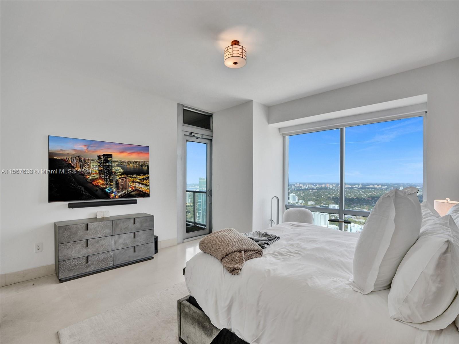 MILLENNIUM TOWER RESIDENC - Residential