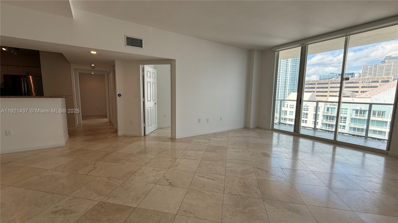 1155 Brickell Bay Dr PH104