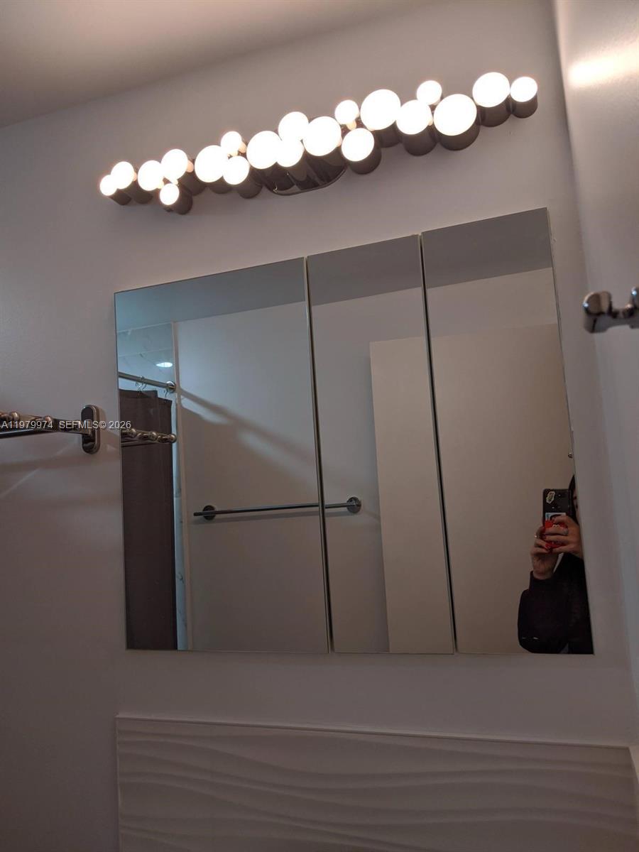 CASA-BISCAYNE CO-OP APTS - Residential Lease