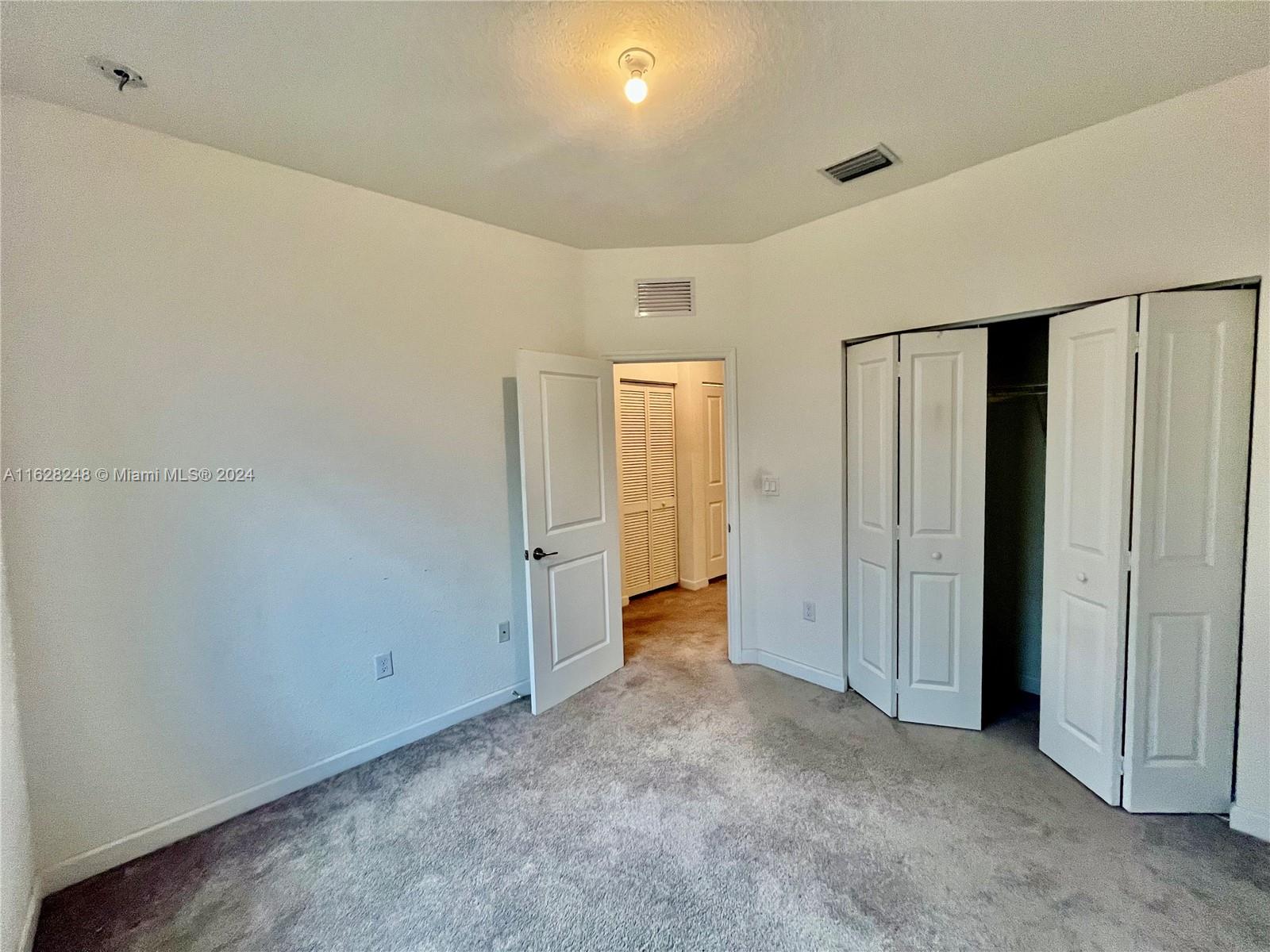 VIA VENTURA NEIGHBORHOOD - Residential Lease