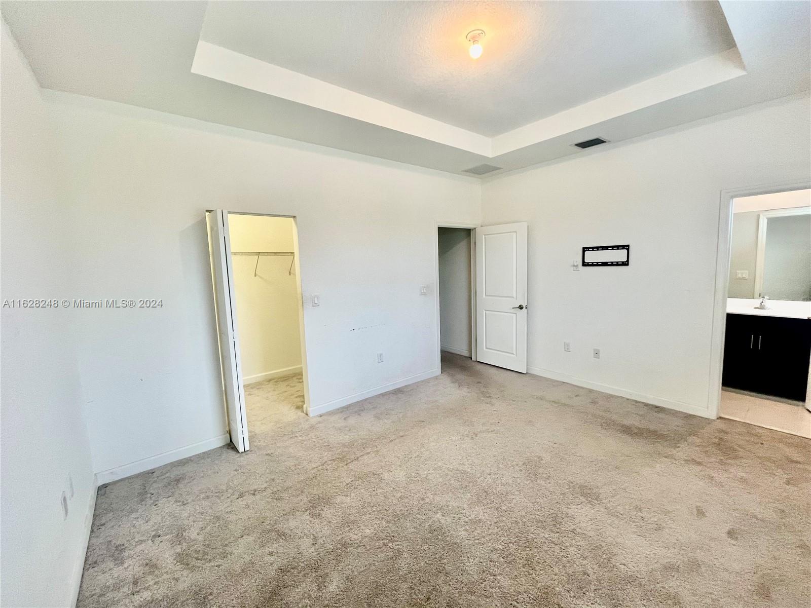VIA VENTURA NEIGHBORHOOD - Residential Lease