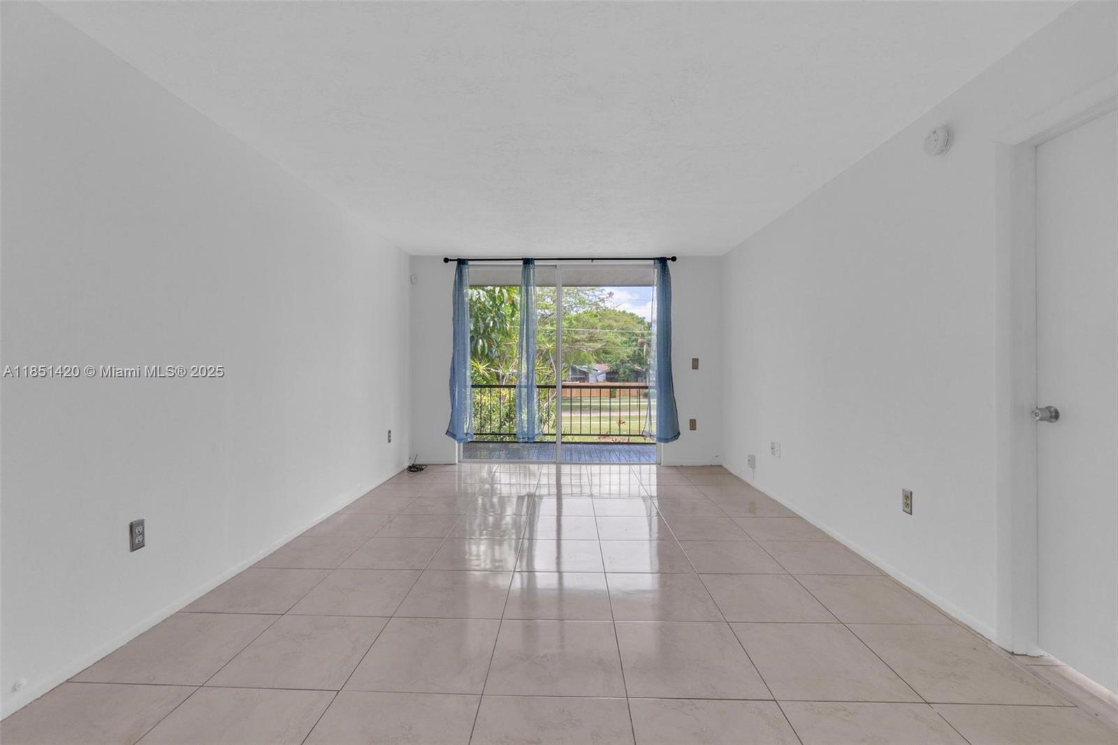 7300 NW 17th St 203
