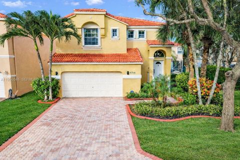 4716 NW 114th Dr Coral Springs FL 33076