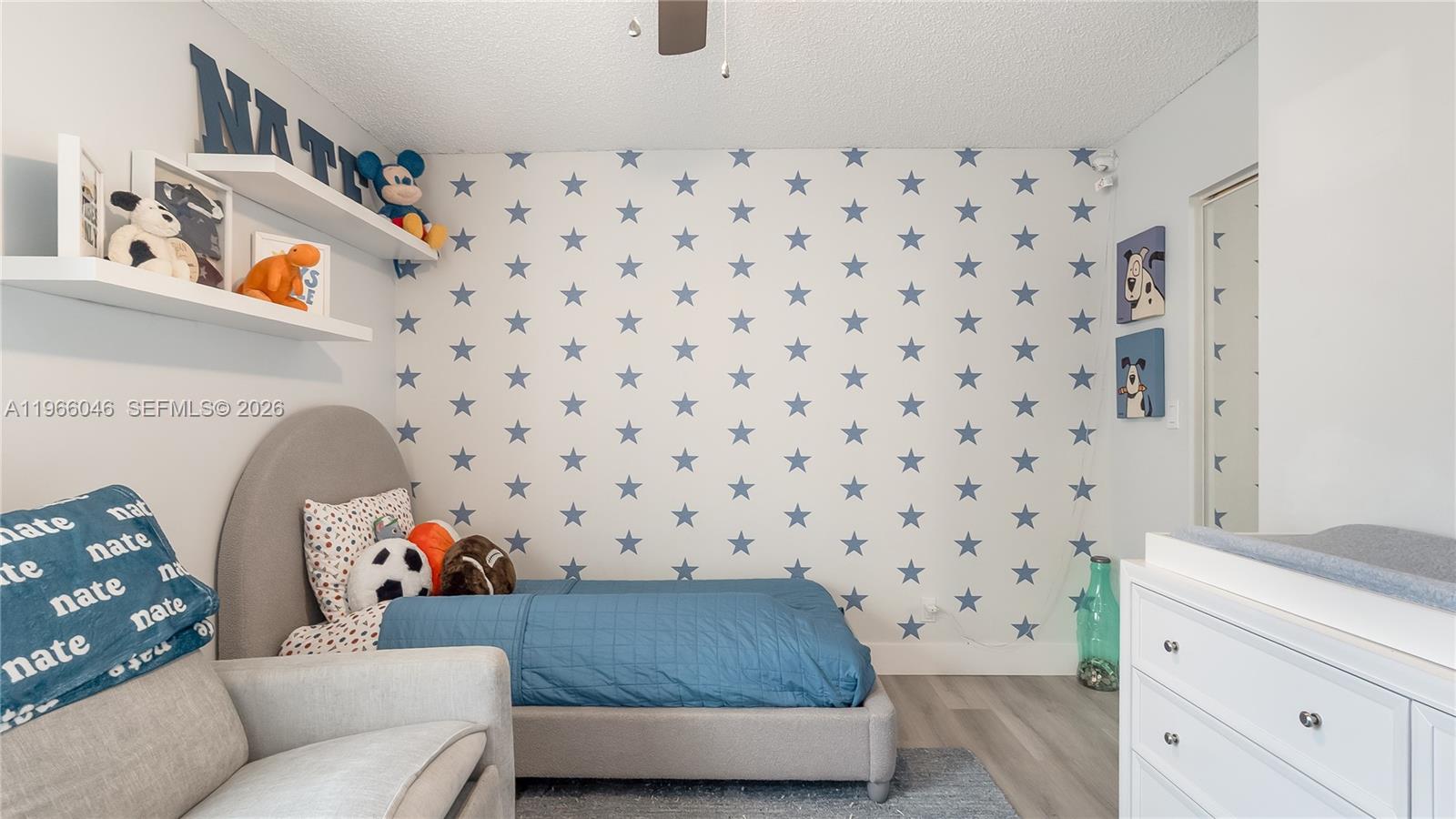 KENSINGTON - Residential