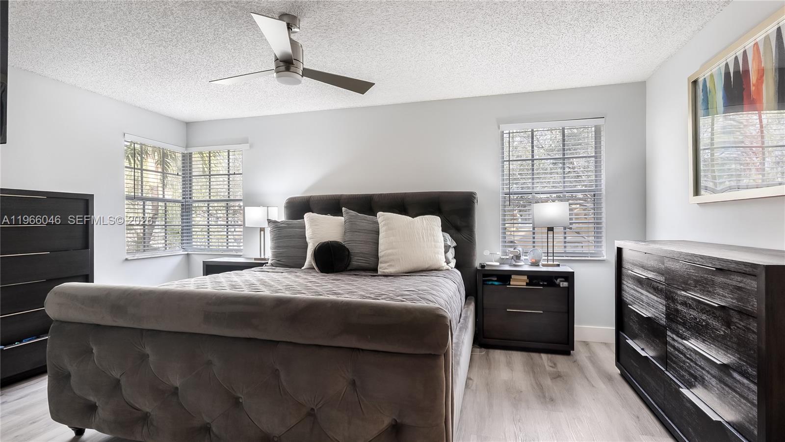 KENSINGTON - Residential