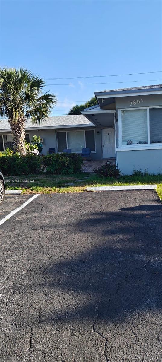 Very large one bedroom one bathroom in bright and spacious unit in multi family property. Coin operated laundry room, great location. See pics. First and security required at move in.