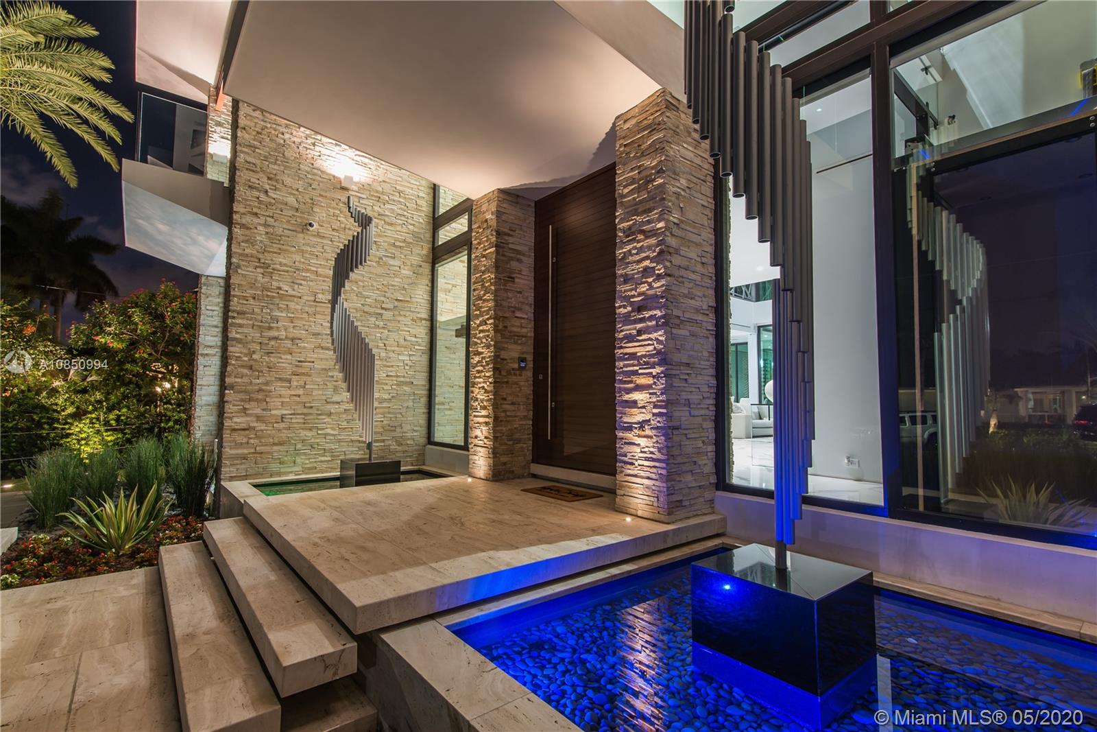 EASTERN SHORES - Residential