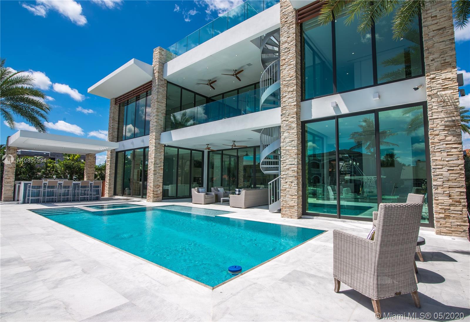 EASTERN SHORES - Residential