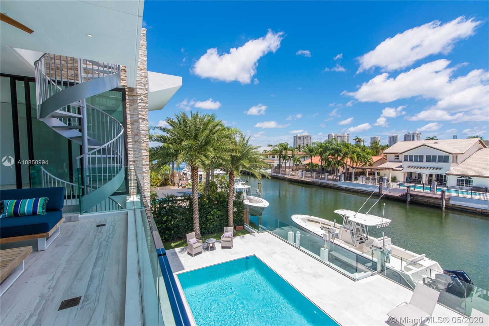 EASTERN SHORES - Residential