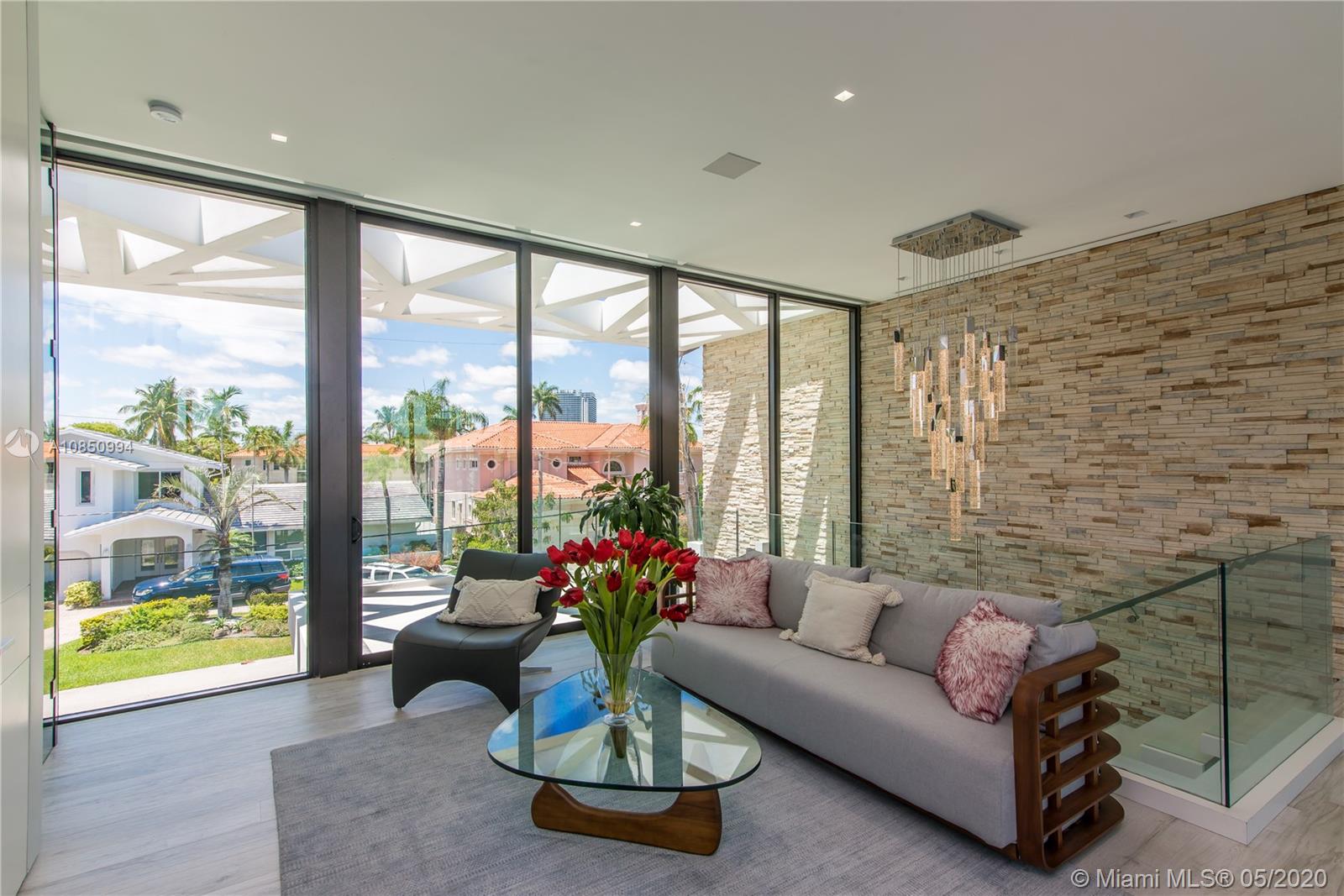 EASTERN SHORES - Residential