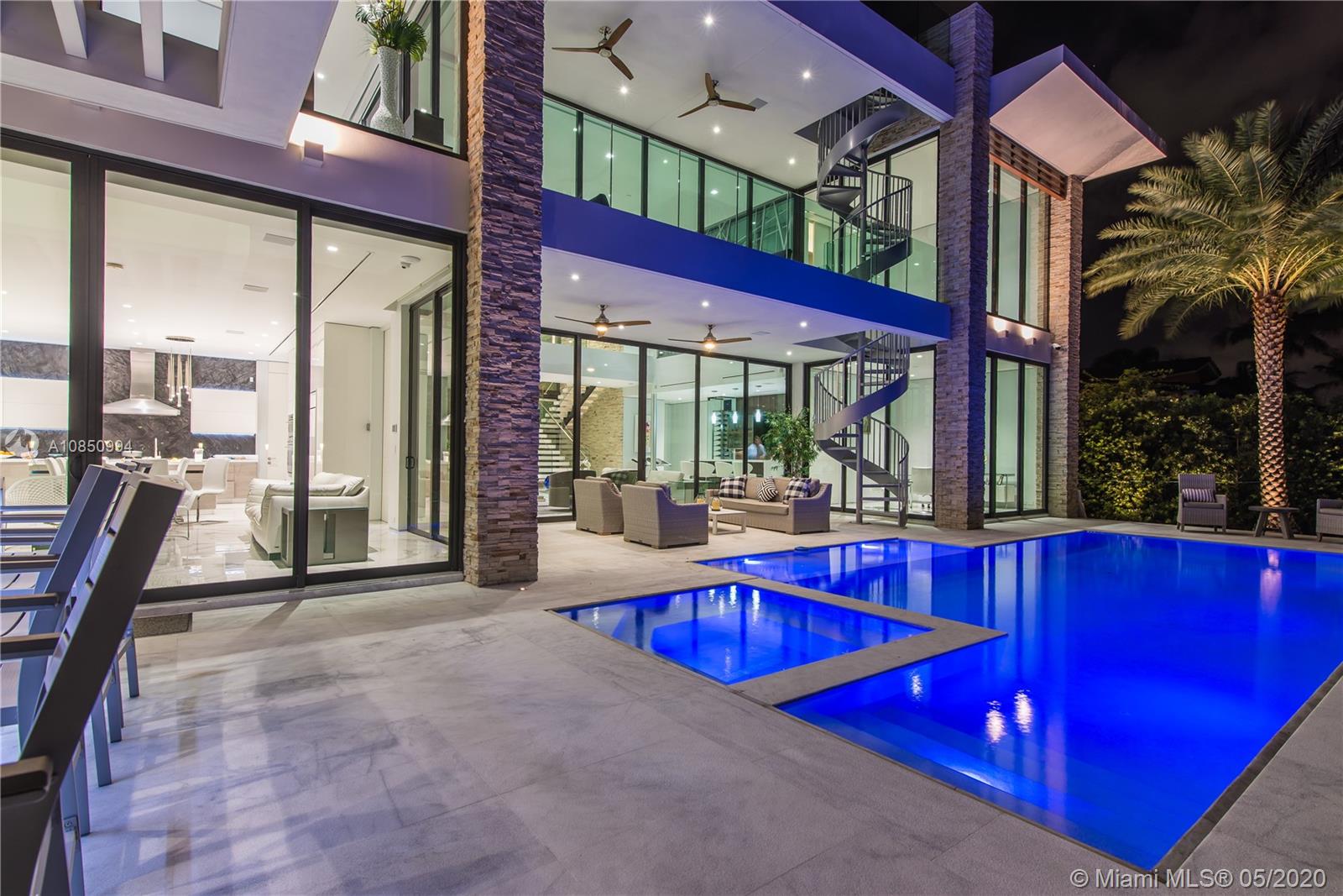 EASTERN SHORES - Residential