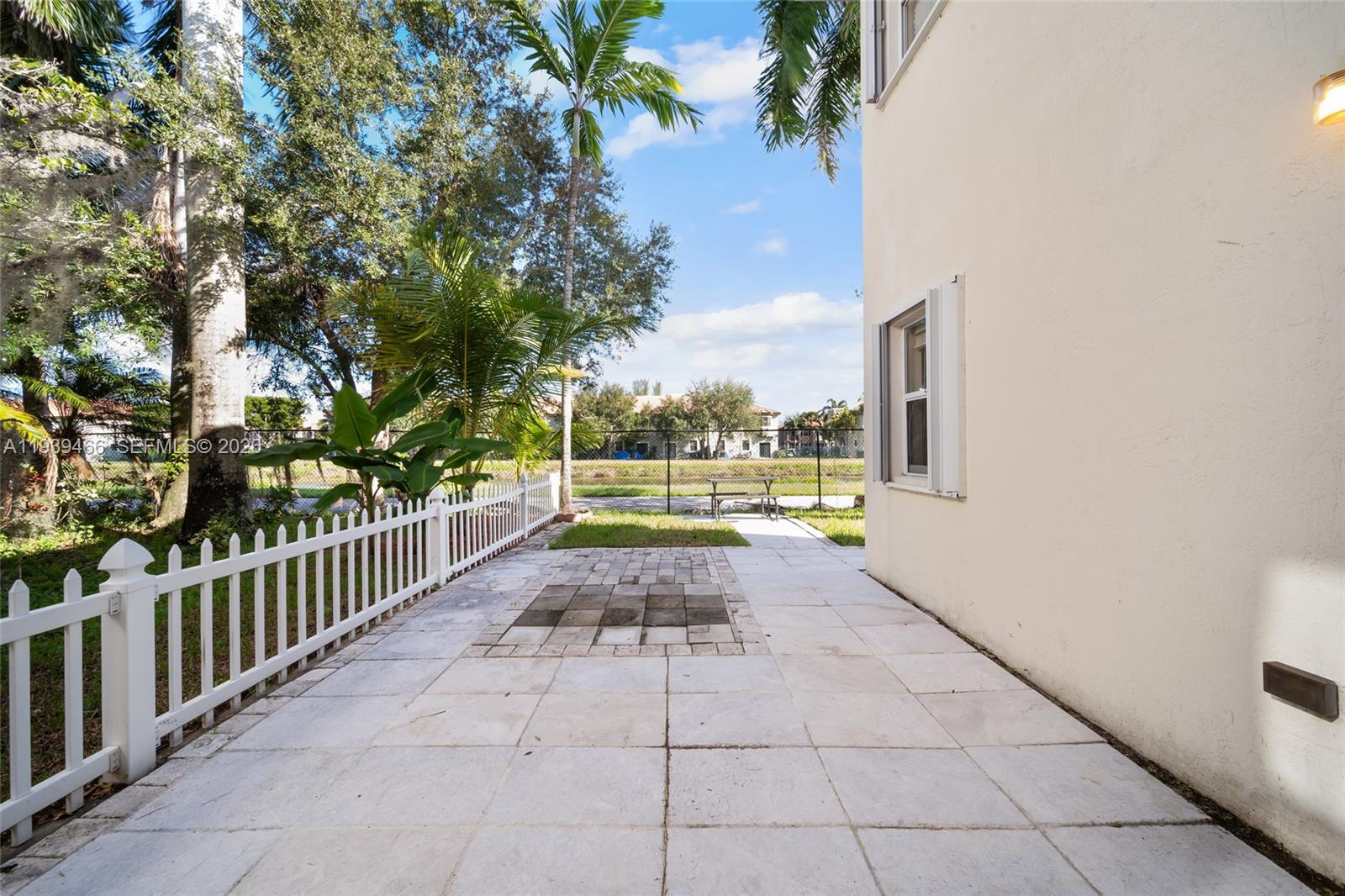 BALI AT OASIS - Residential Lease