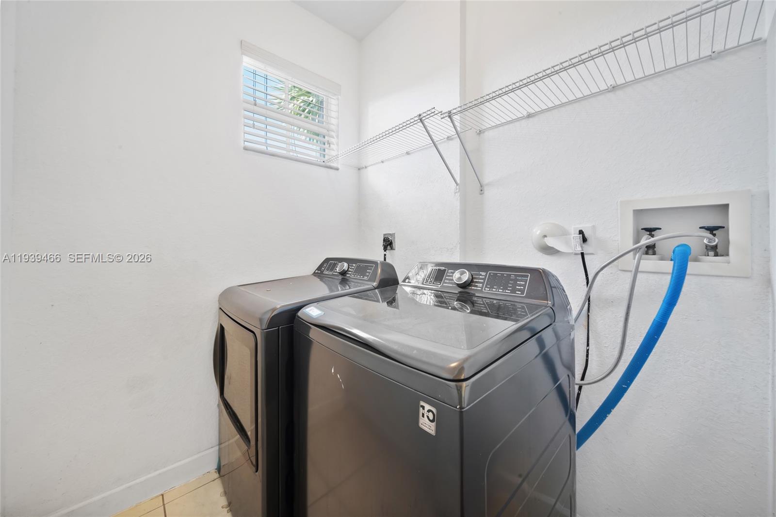 BALI AT OASIS - Residential Lease
