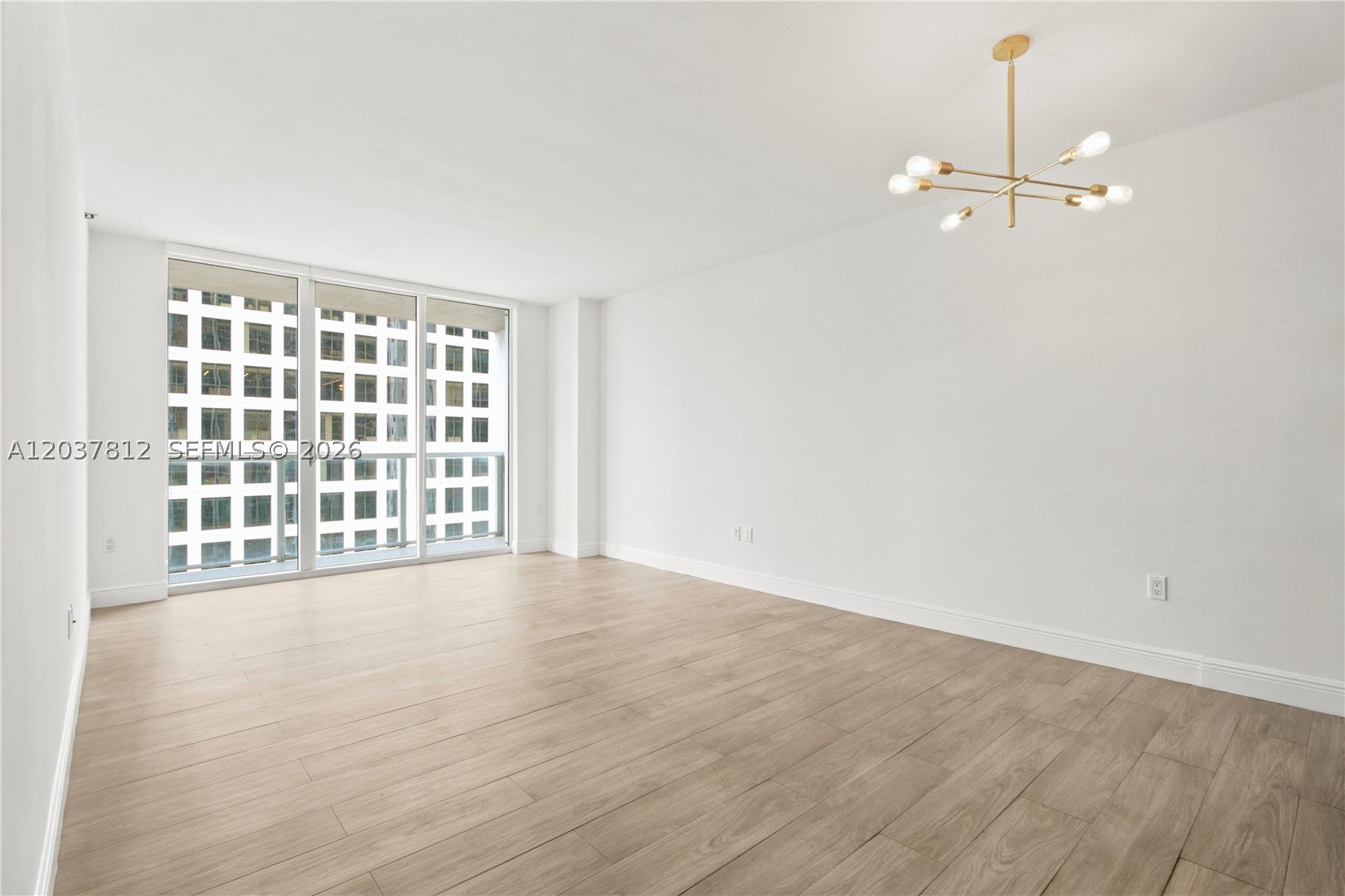 500 Brickell Av 1906
