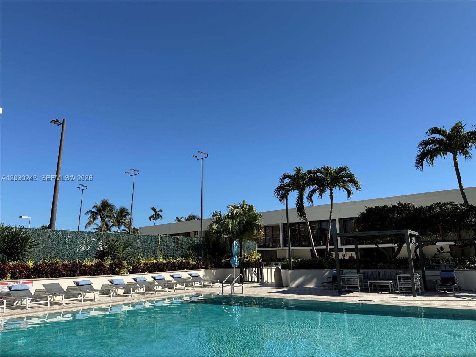 1925 Brickell Ave 1403