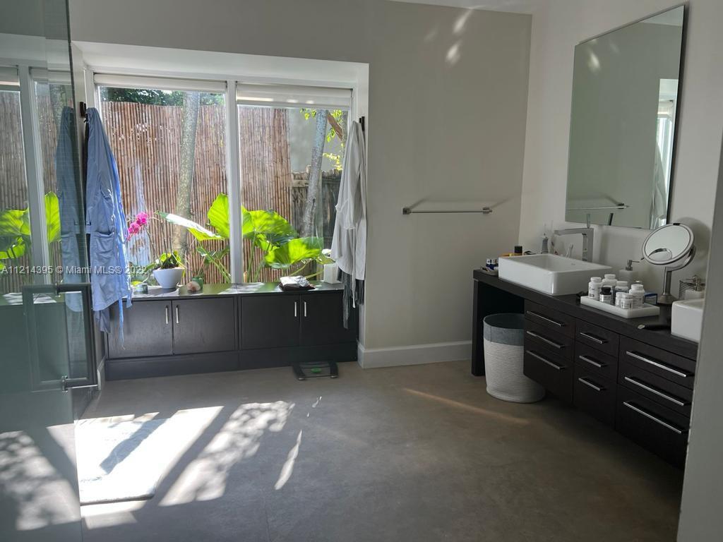 CAPE FLA SUB SEC 2 - Residential