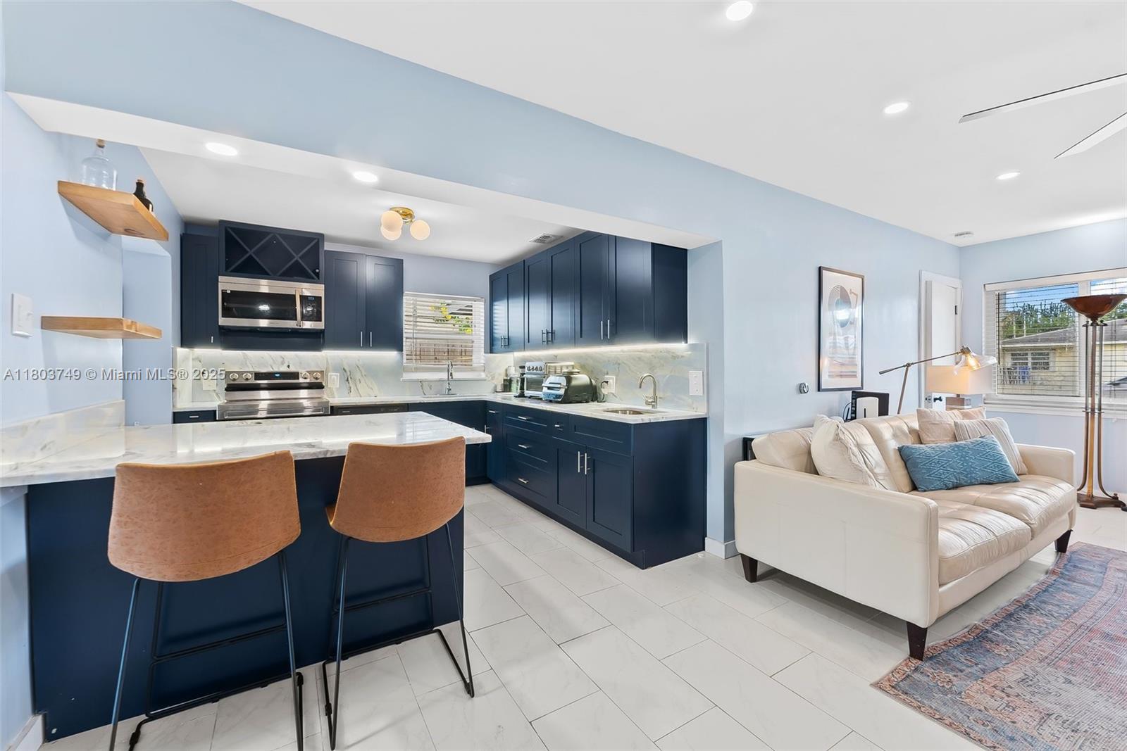 SOUTH NEW RIVER ISLES SEC - Residential