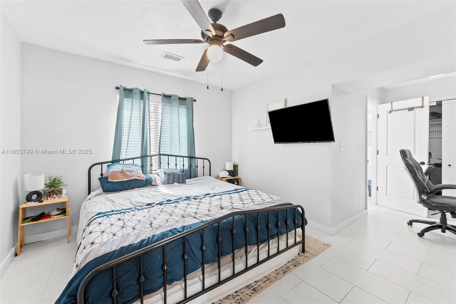 SOUTH NEW RIVER ISLES SEC - Residential