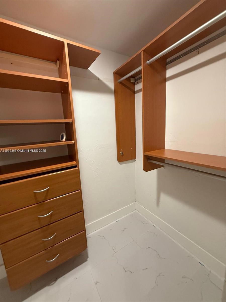 ROLLING GREEN CONDO D - Residential Lease