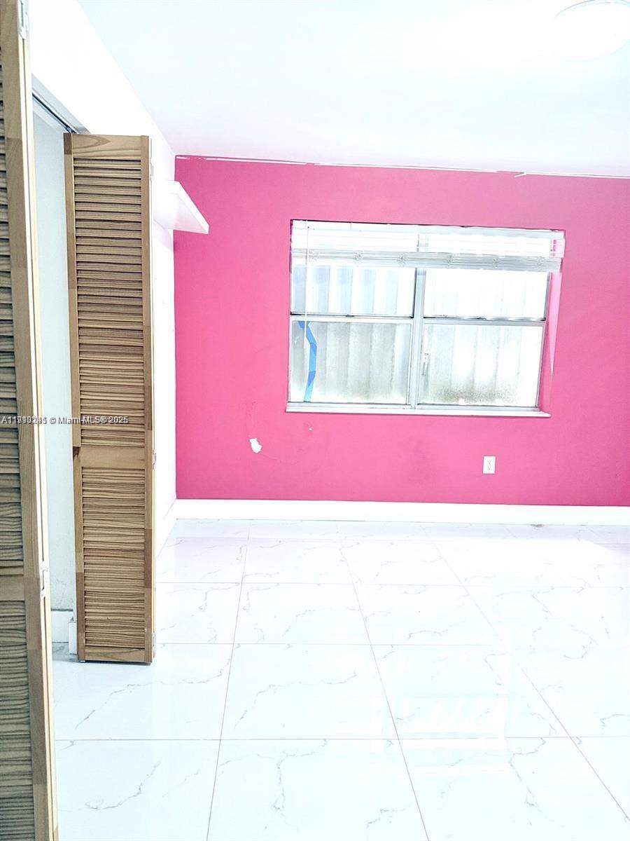 ROLLING GREEN CONDO D - Residential Lease