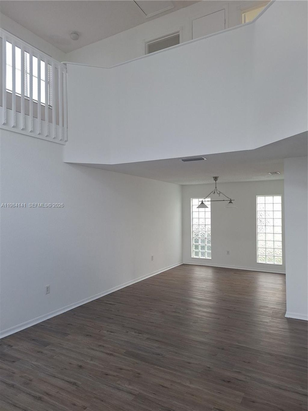 Photo of 446 E Lakeside Cir, Sunrise, FL 33326 (MLS # A11984141)