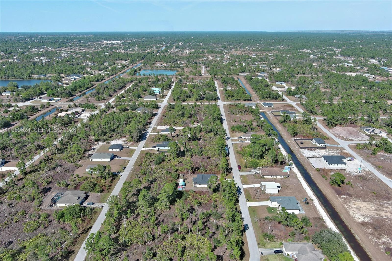 LEHIGH ACRES - Land