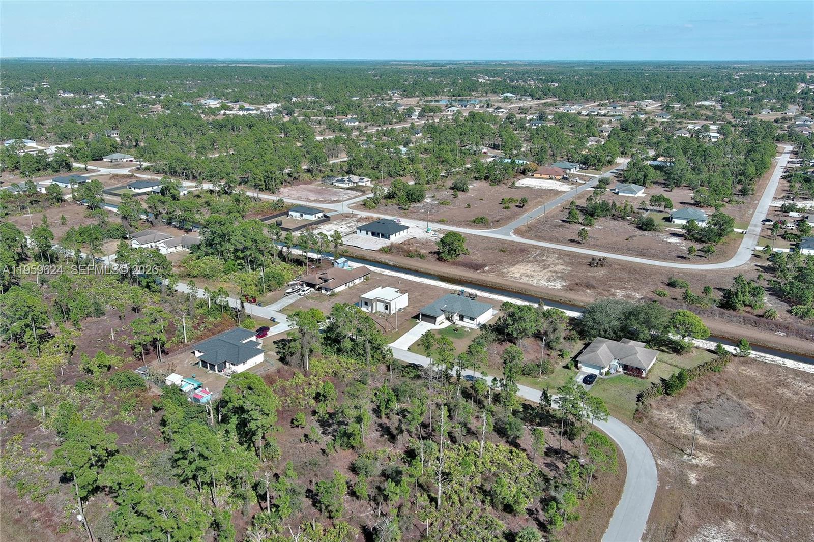 LEHIGH ACRES - Land