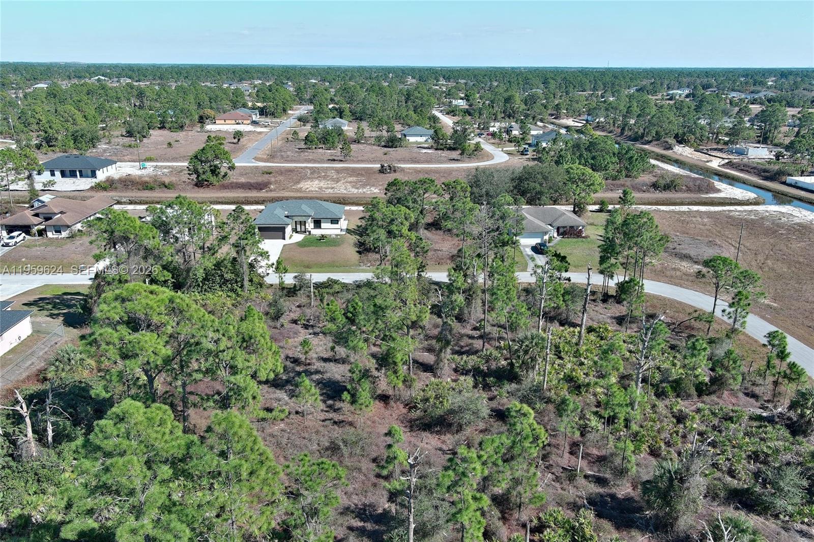 LEHIGH ACRES - Land