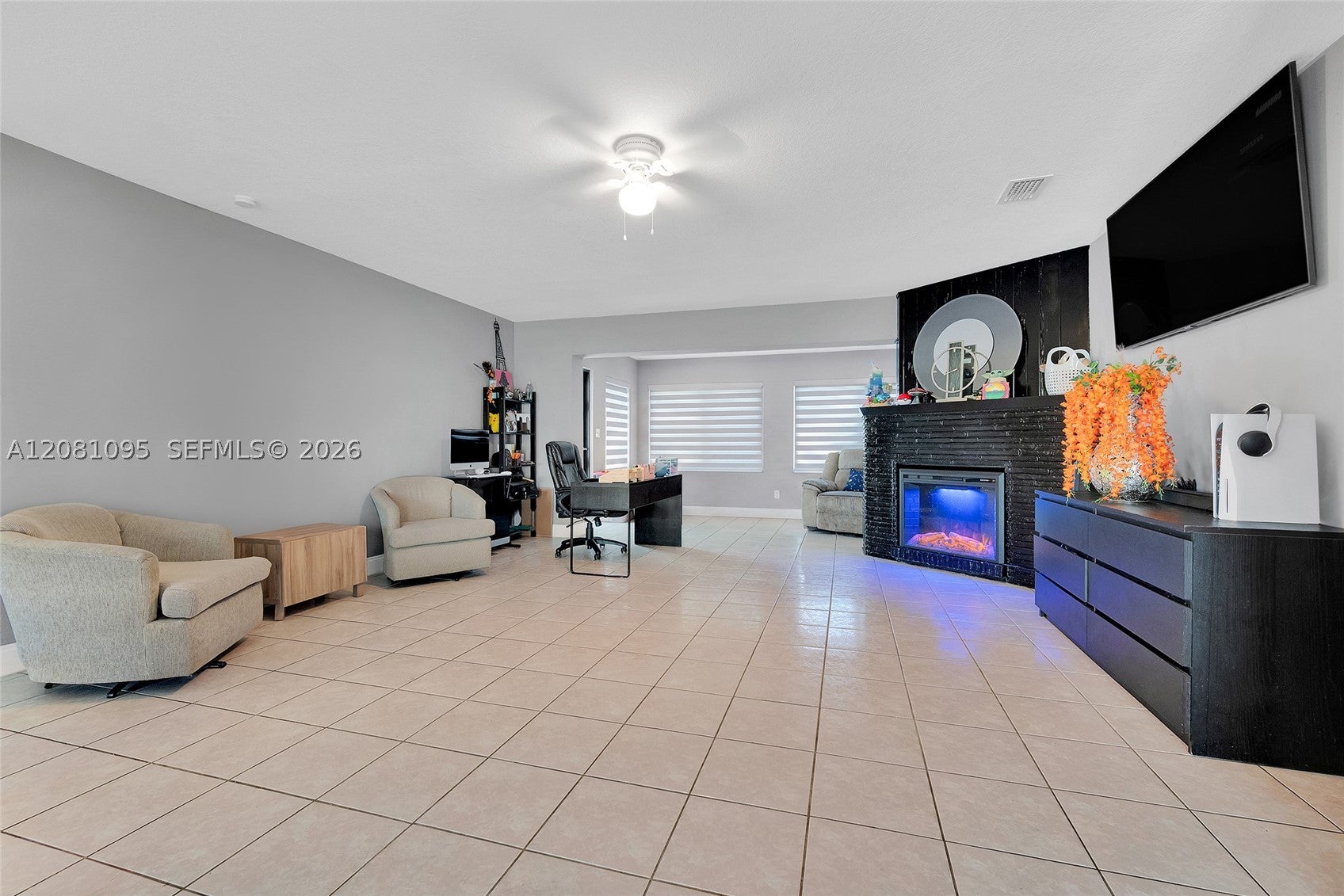 1024 Long Island Ave