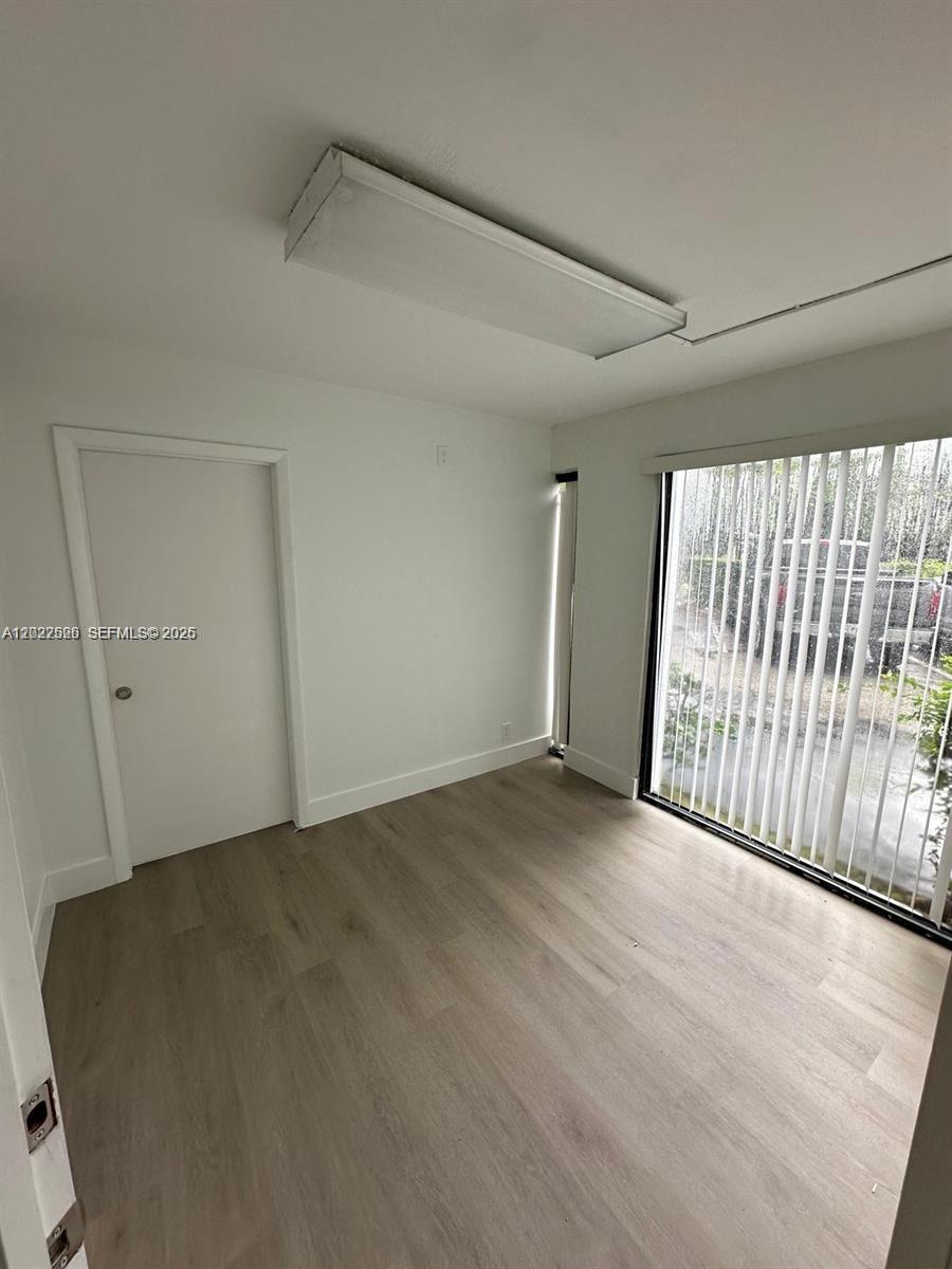 150 SE 12th St 101-1