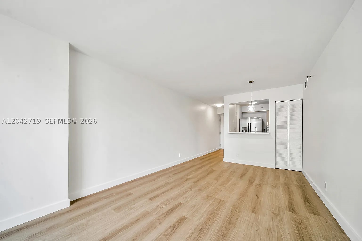 501 SW 1st St 502