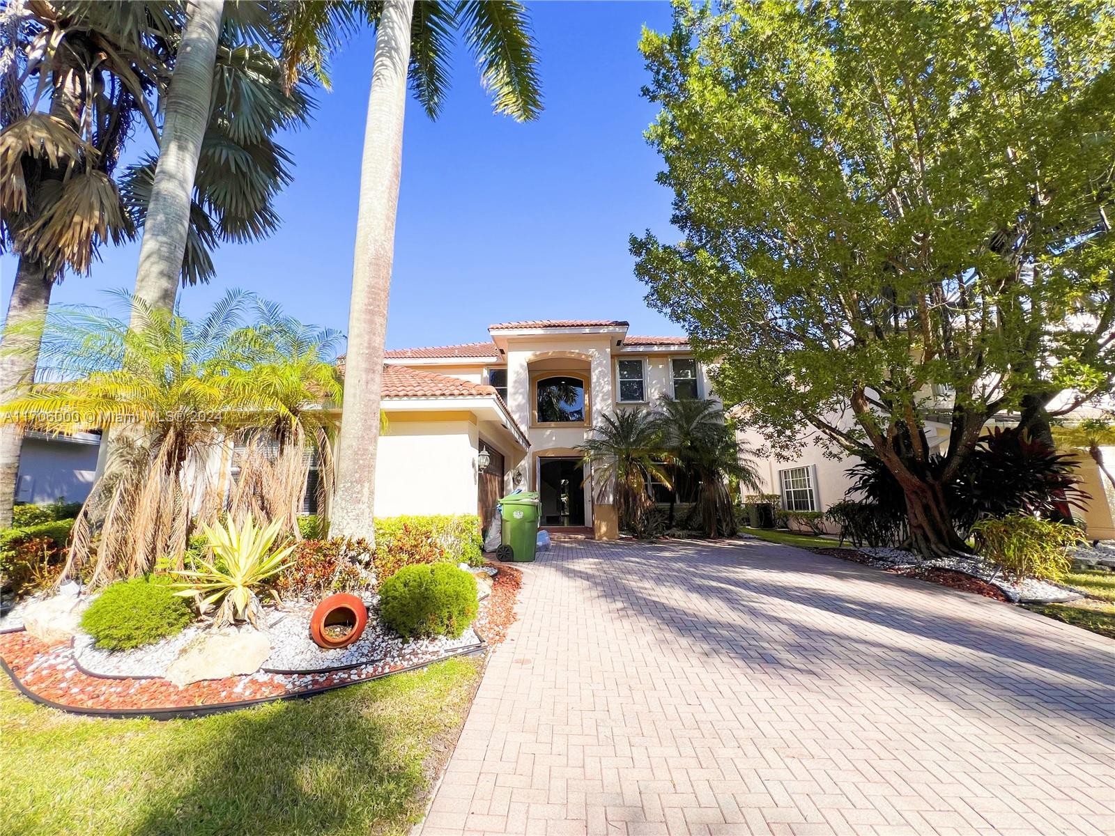 1983 Harbor View Cir