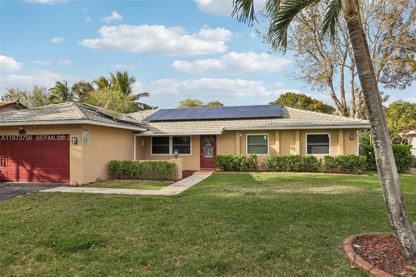 WOOD LAKE - Residential