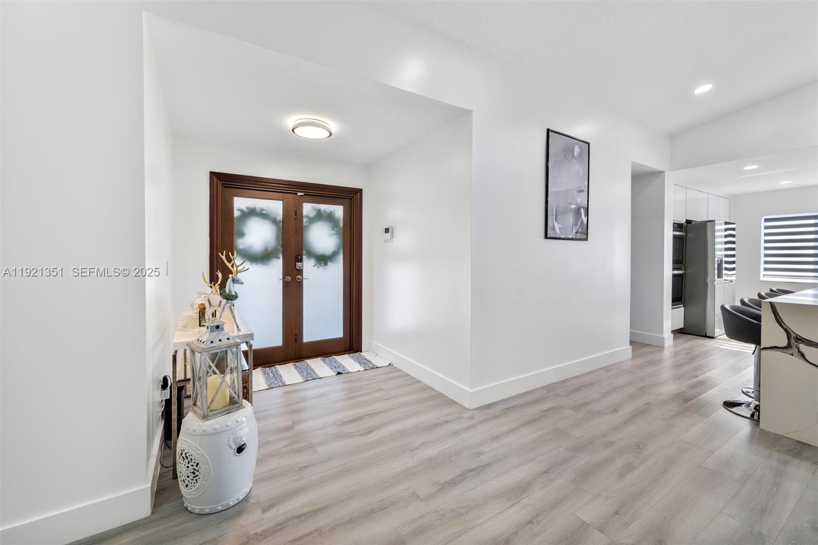 MEADOW WOOD MANOR #4 - Residential