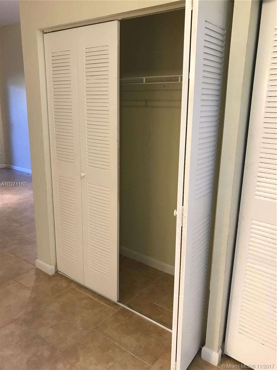 BOYNTON LAKES 2 - Residential