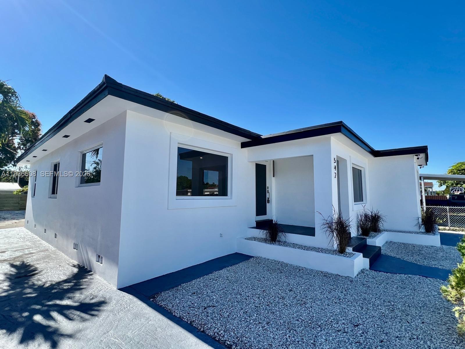 6TH ADDN TO HIALEAH - Residential