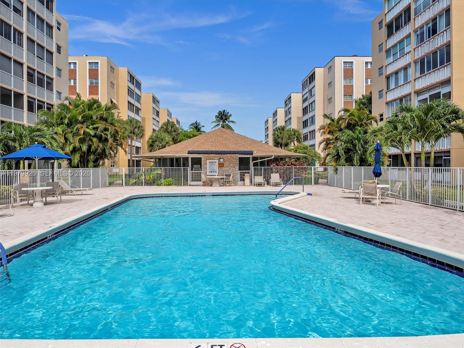 MEADOWBROOK TOWERS CONDO - Residential