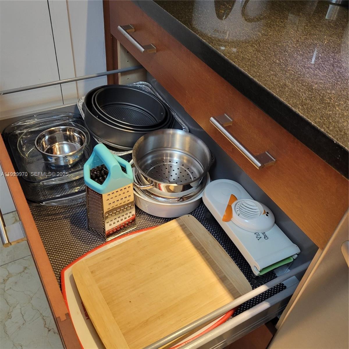 PRINCE GEORGE ARMS CONDO - Residential Lease