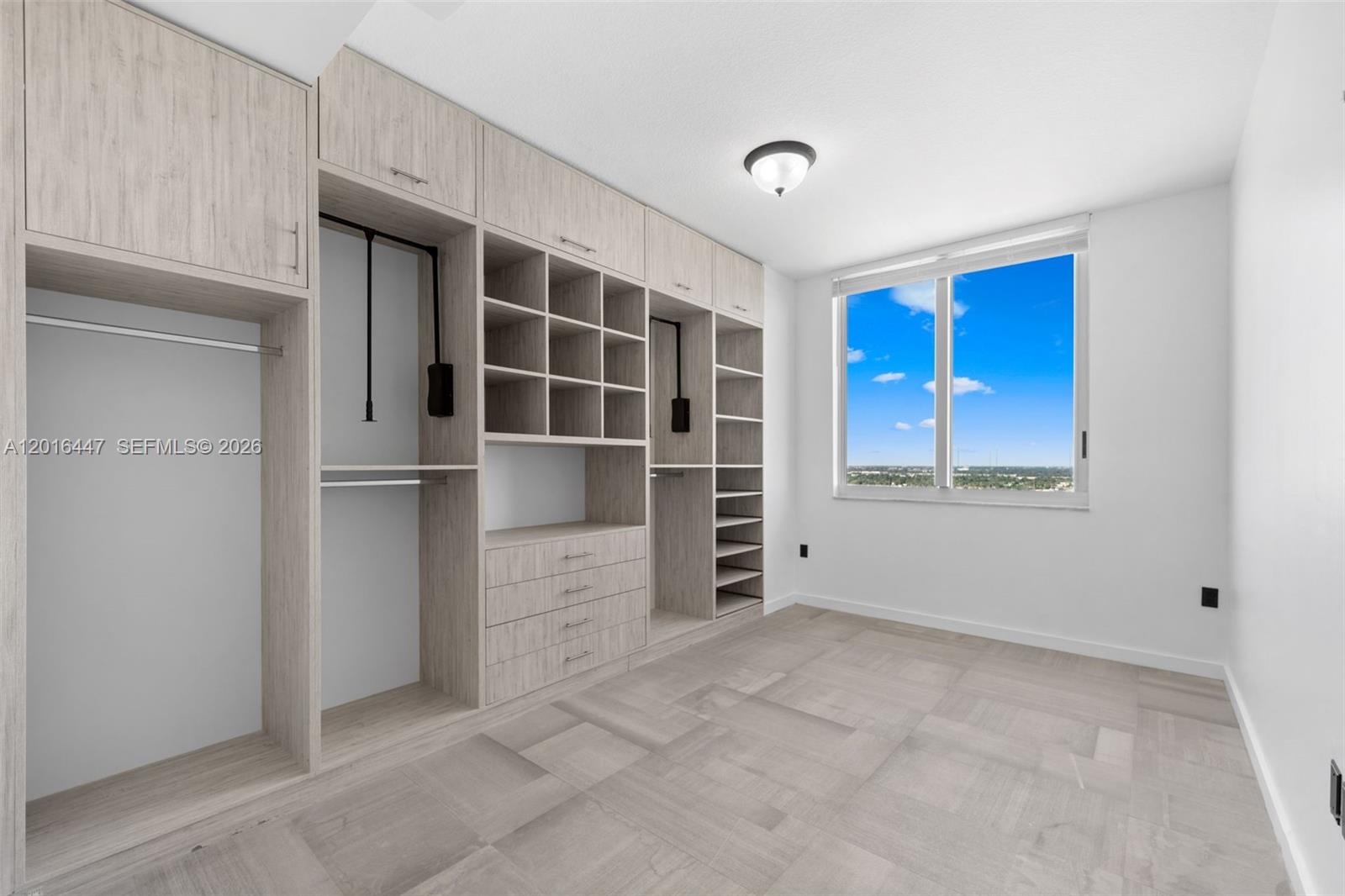 DUO CONDOMINIUM WEST - Residential Lease