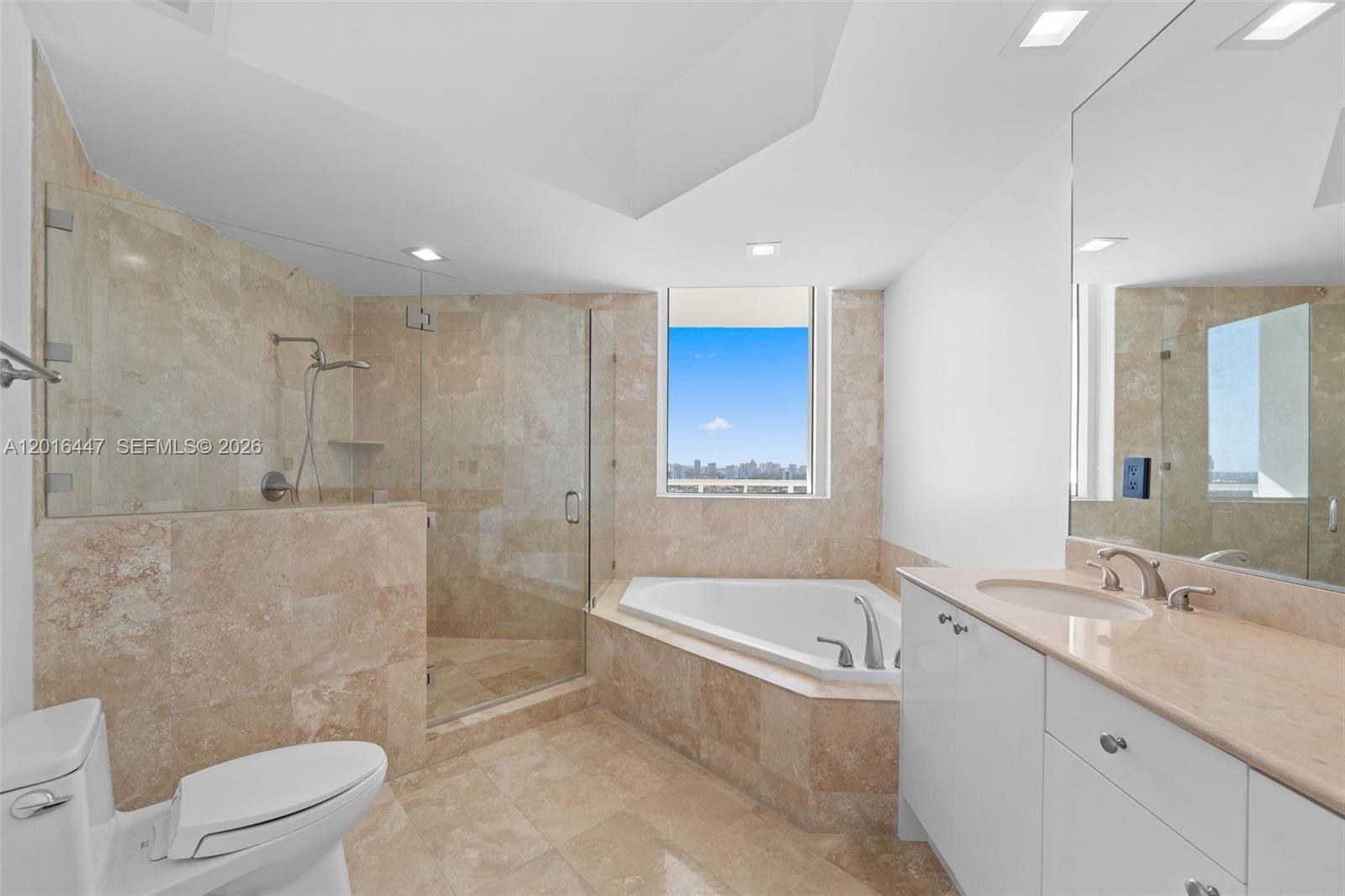 DUO CONDOMINIUM WEST - Residential Lease