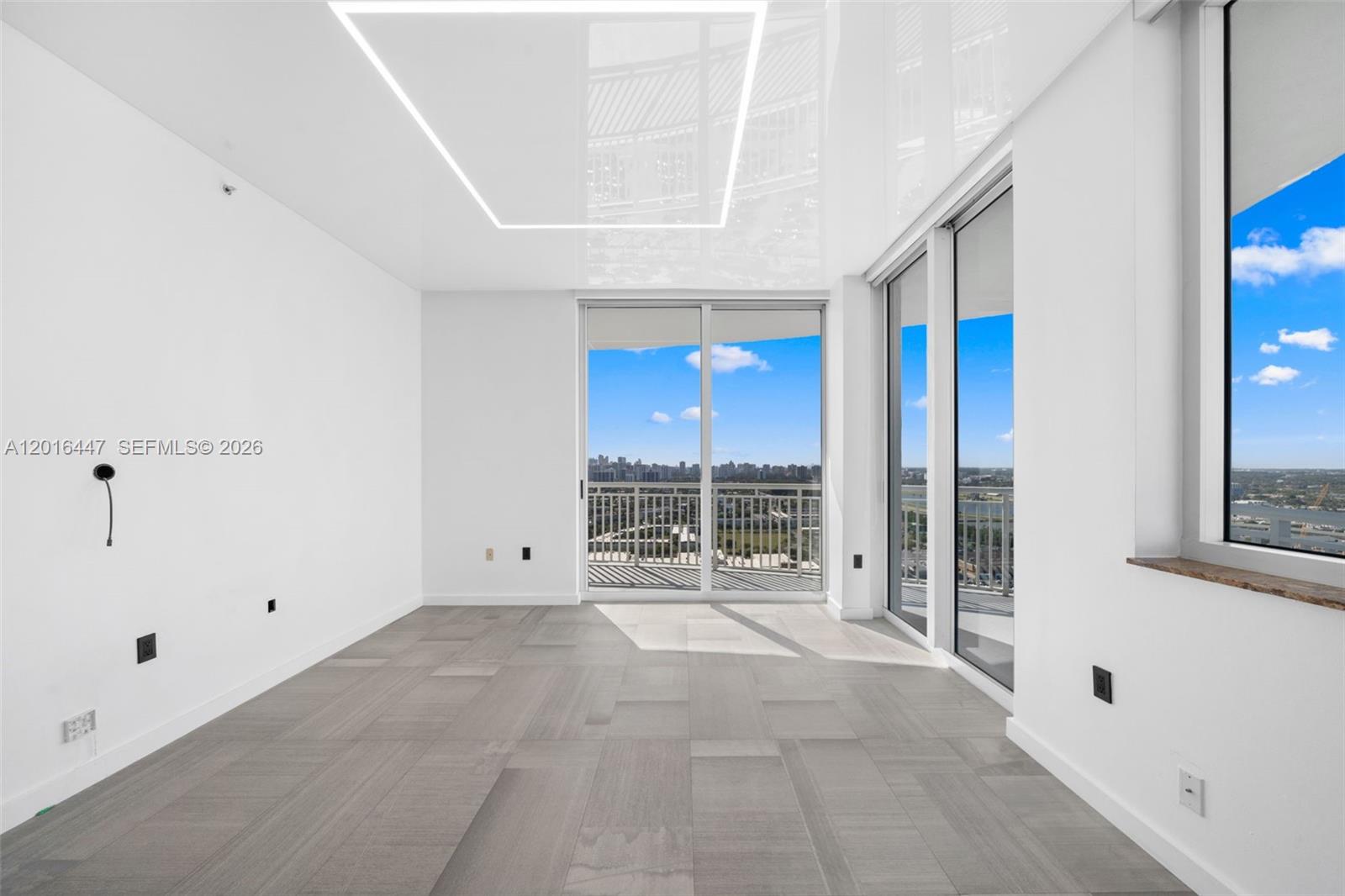 DUO CONDOMINIUM WEST - Residential Lease