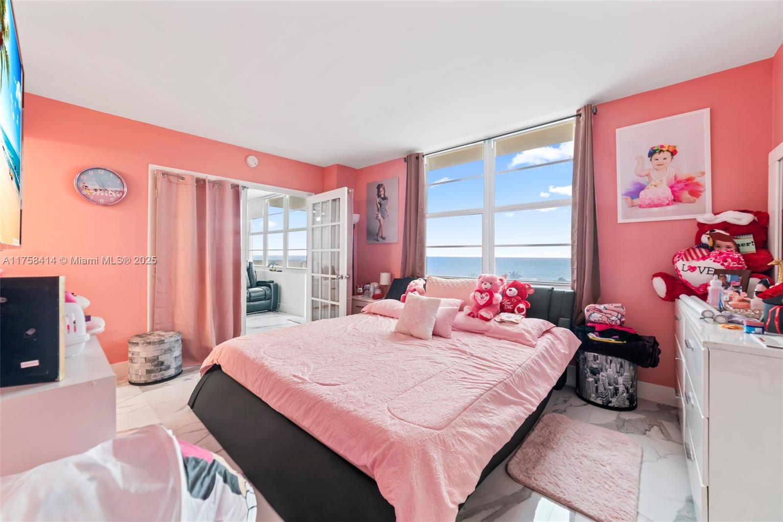 SEA AIR TOWERS CONDO - Residential