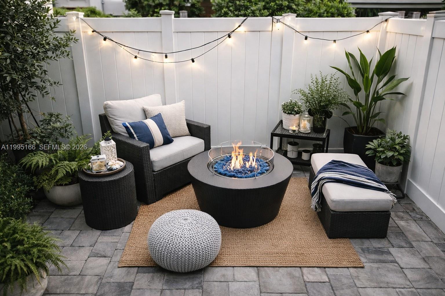 MERRICK SQUARE - Residential