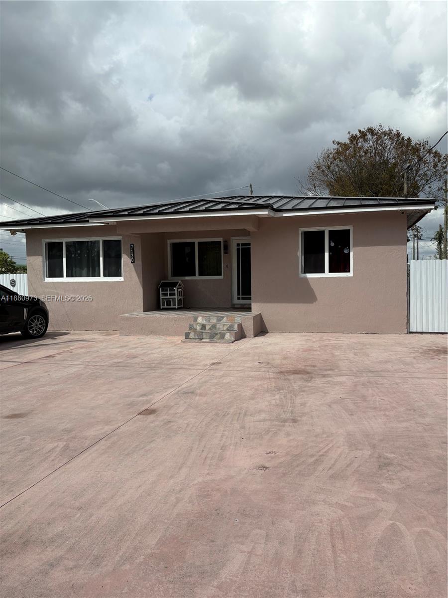 PARA VILLA HEIGHTS - Residential