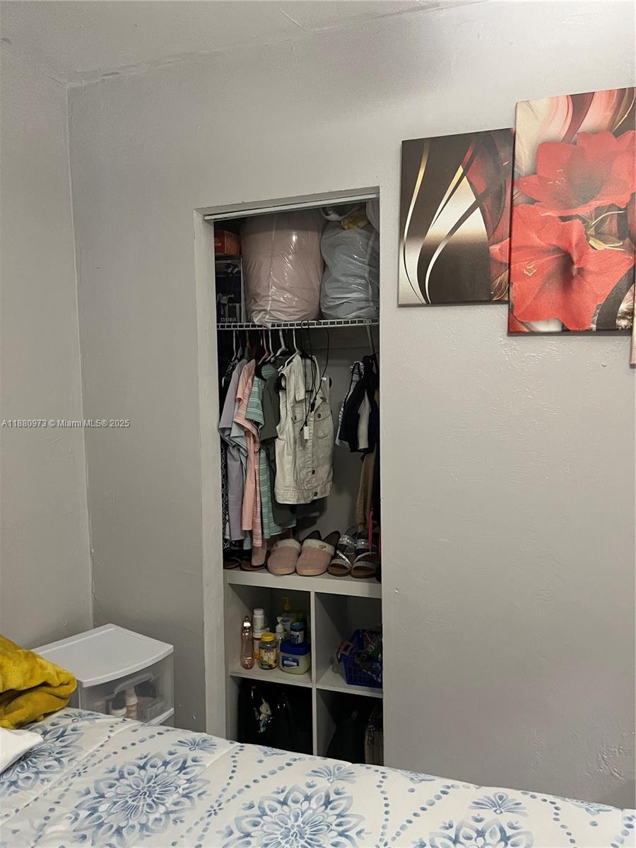 PARA VILLA HEIGHTS - Residential