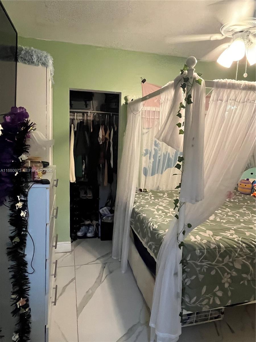 PARA VILLA HEIGHTS - Residential