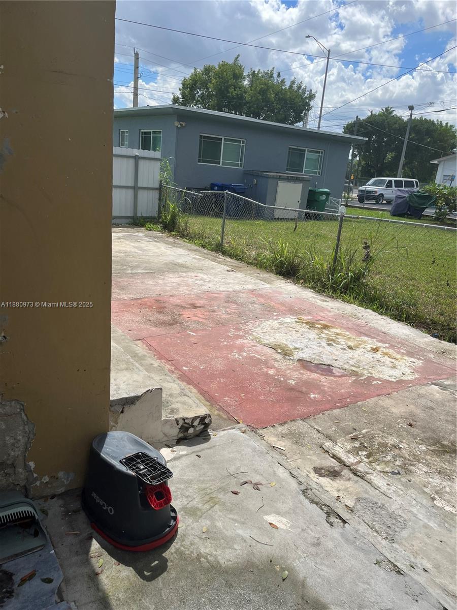 PARA VILLA HEIGHTS - Residential