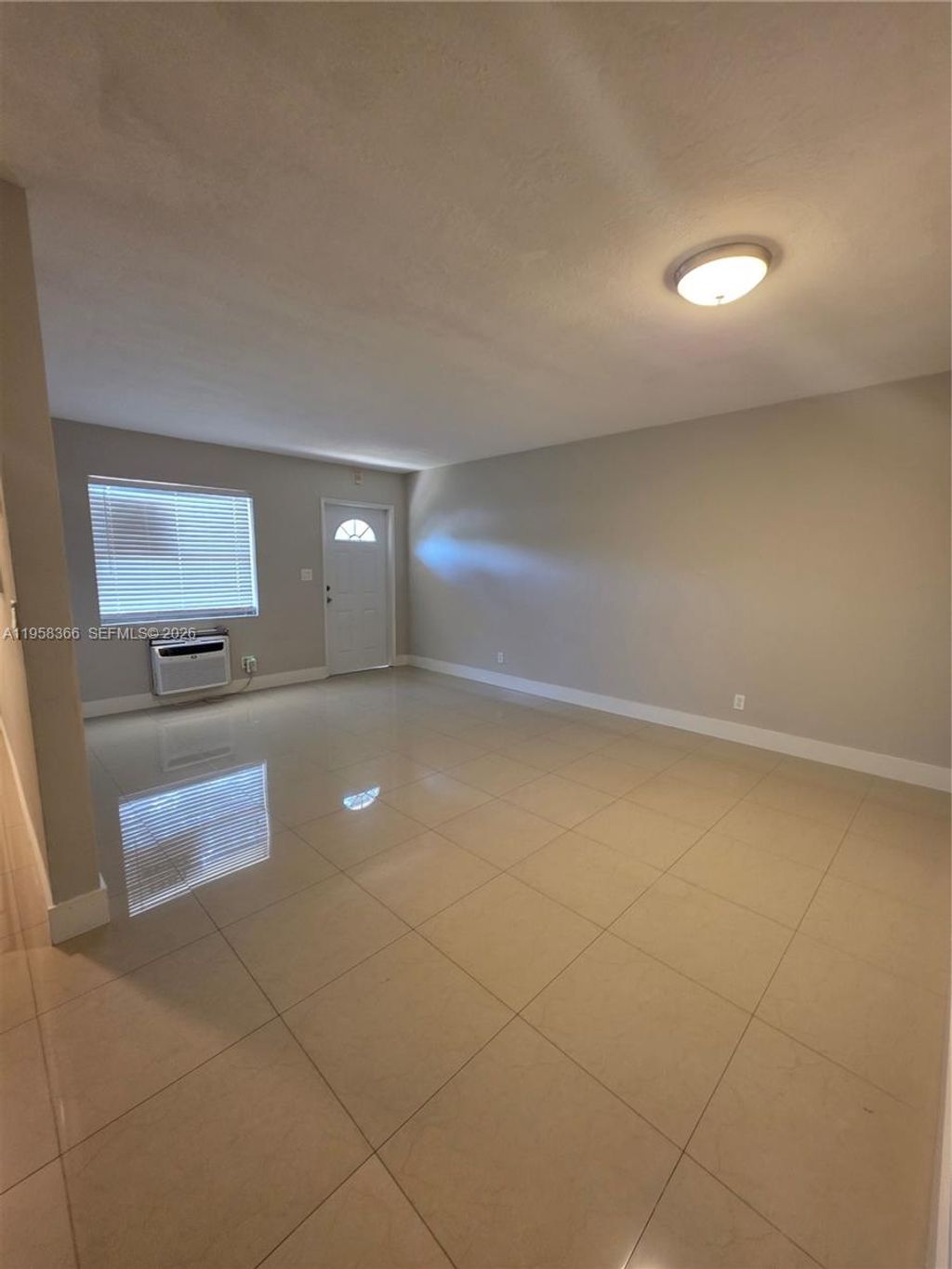 Photo of 2621 Grant St #8A, Hollywood, FL 33020 (MLS # A11958366)