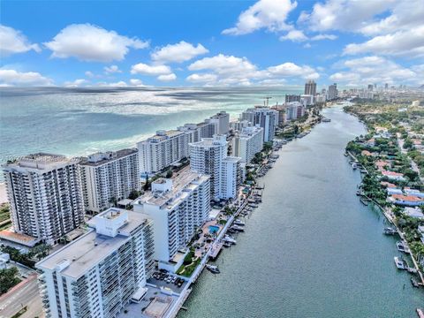Tiny photo for 5700 Collins Ave #5J, Miami Beach, FL 33140 (MLS # A12027473)