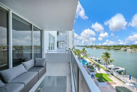 Tiny photo for 5700 Collins Ave #5J, Miami Beach, FL 33140 (MLS # A12027473)